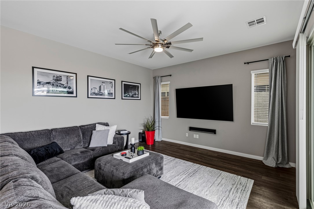 743 Glowing Horizon Street Property Photo 23