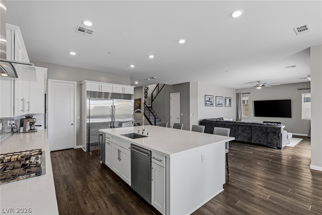 743 Glowing Horizon Street Property Photo 28