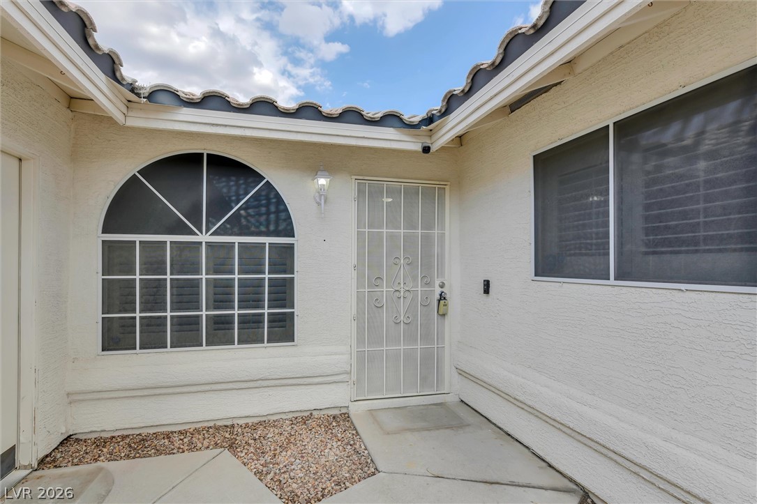 3576 Judah Way Property Photo 7
