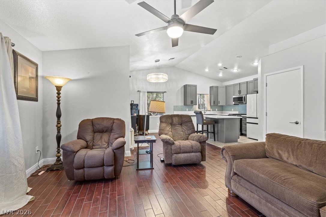 1228 Autumn Ridge Circle Property Photo 7