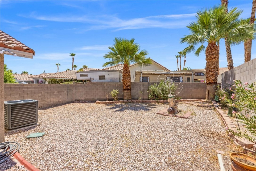 1228 Autumn Ridge Circle Property Photo 24