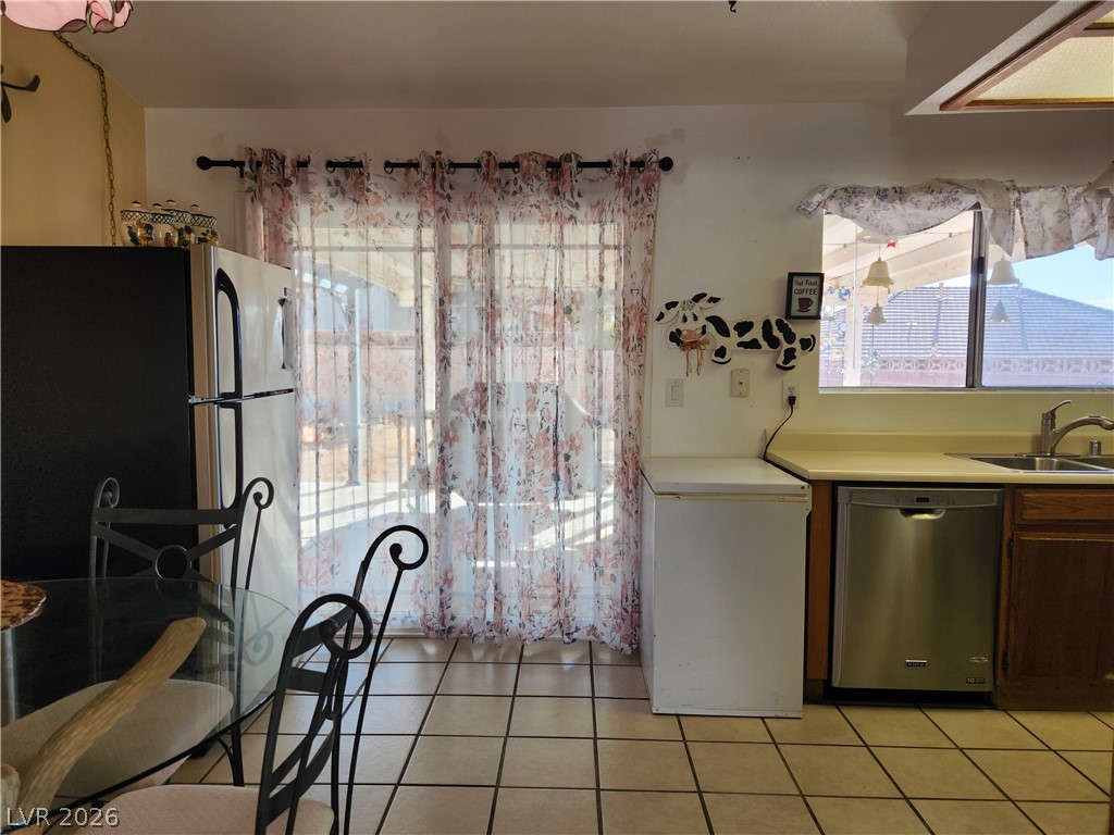 3244 Cactus Springs Drive Property Photo 8