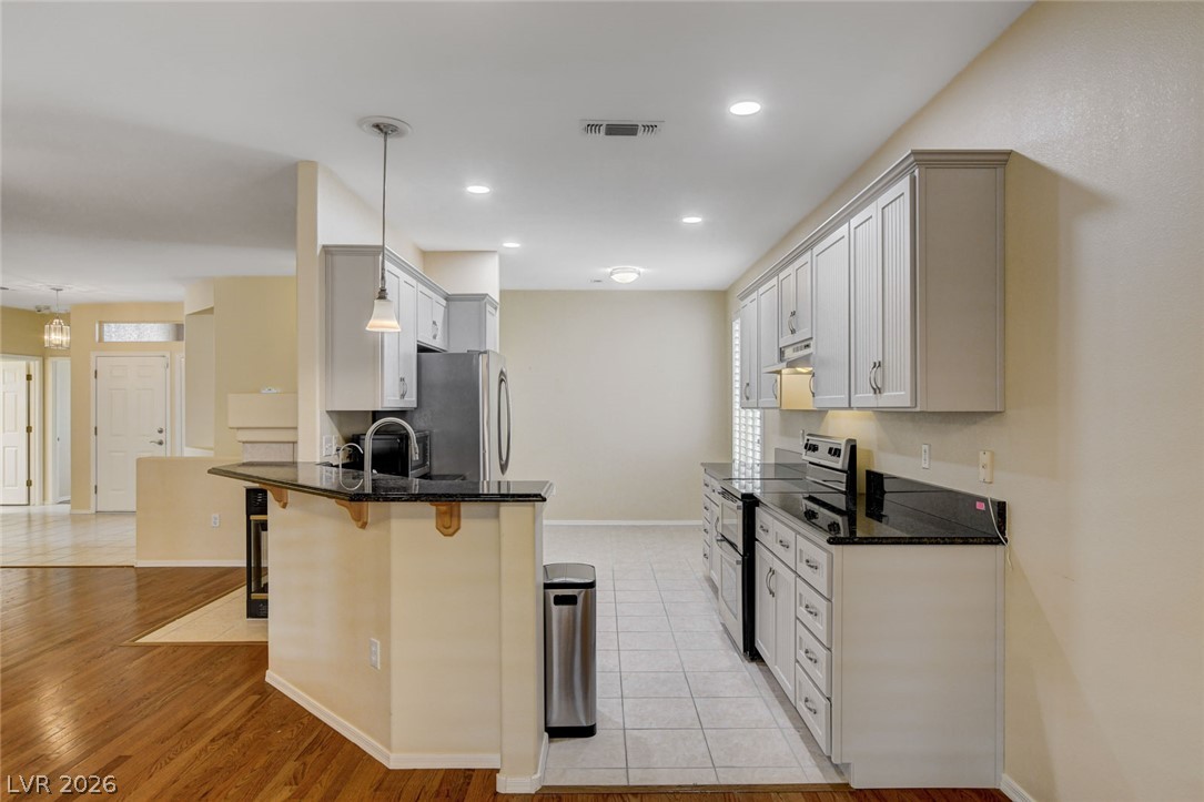 2025 Poppywood Avenue Property Photo 10