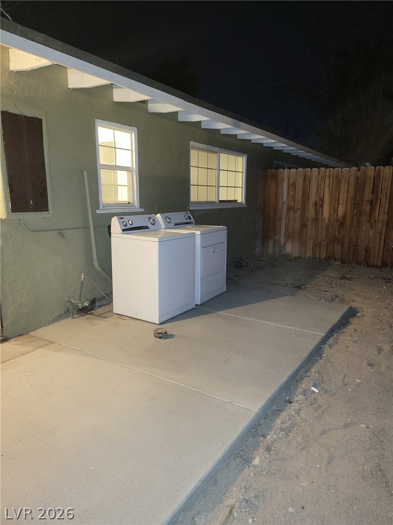 1417 Manzanita Way 1419 Property Photo 6