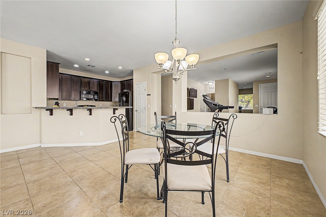 32 Buffalo Gap Court Property Photo 14