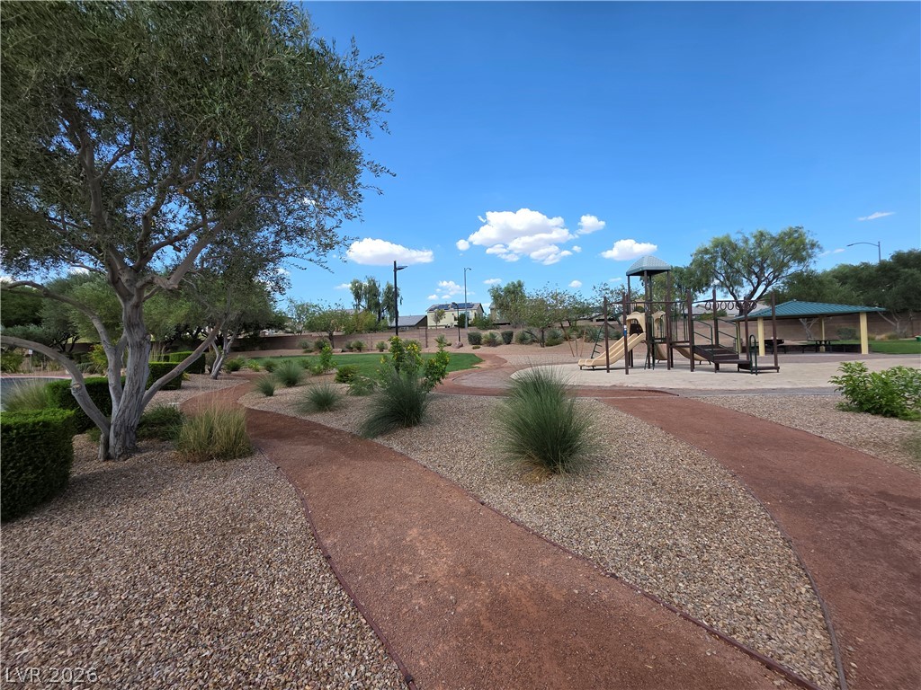 32 Buffalo Gap Court Property Photo 36