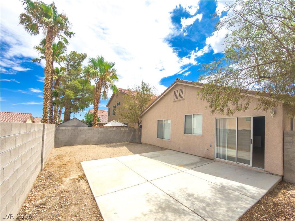 8616 Shady Pines Drive Property Photo 11