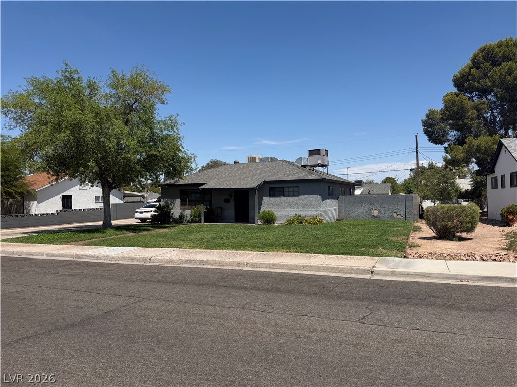1255 Melville Drive Property Photo 1