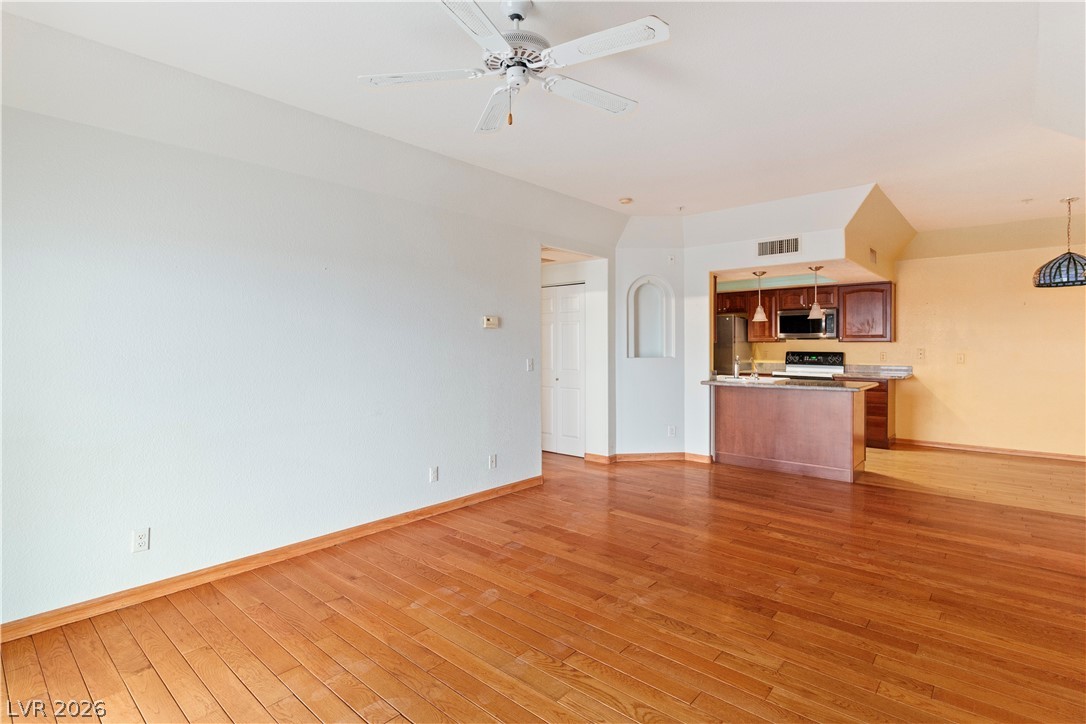 3550 Bay Sands Drive 2103 Property Photo 18