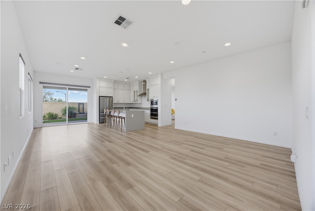 8728 Marcana Street Property Photo 9