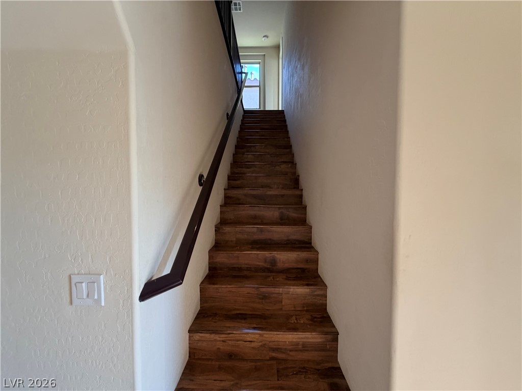 440 Eagle Glen Road Property Photo 6