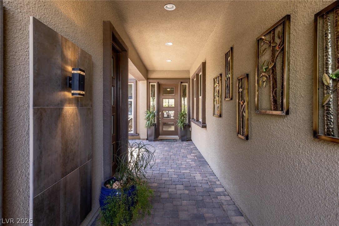 10167 Copper Edge Road Property Photo 4