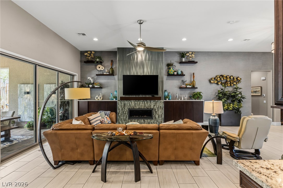 10167 Copper Edge Road Property Photo 8