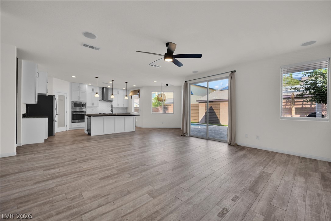 6164 Barby Cove Street Property Photo 4