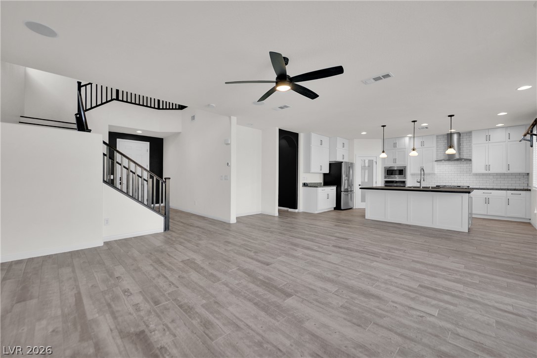 6164 Barby Cove Street Property Photo 5