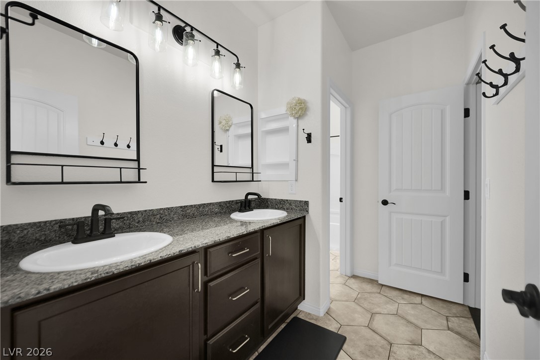 6164 Barby Cove Street Property Photo 28