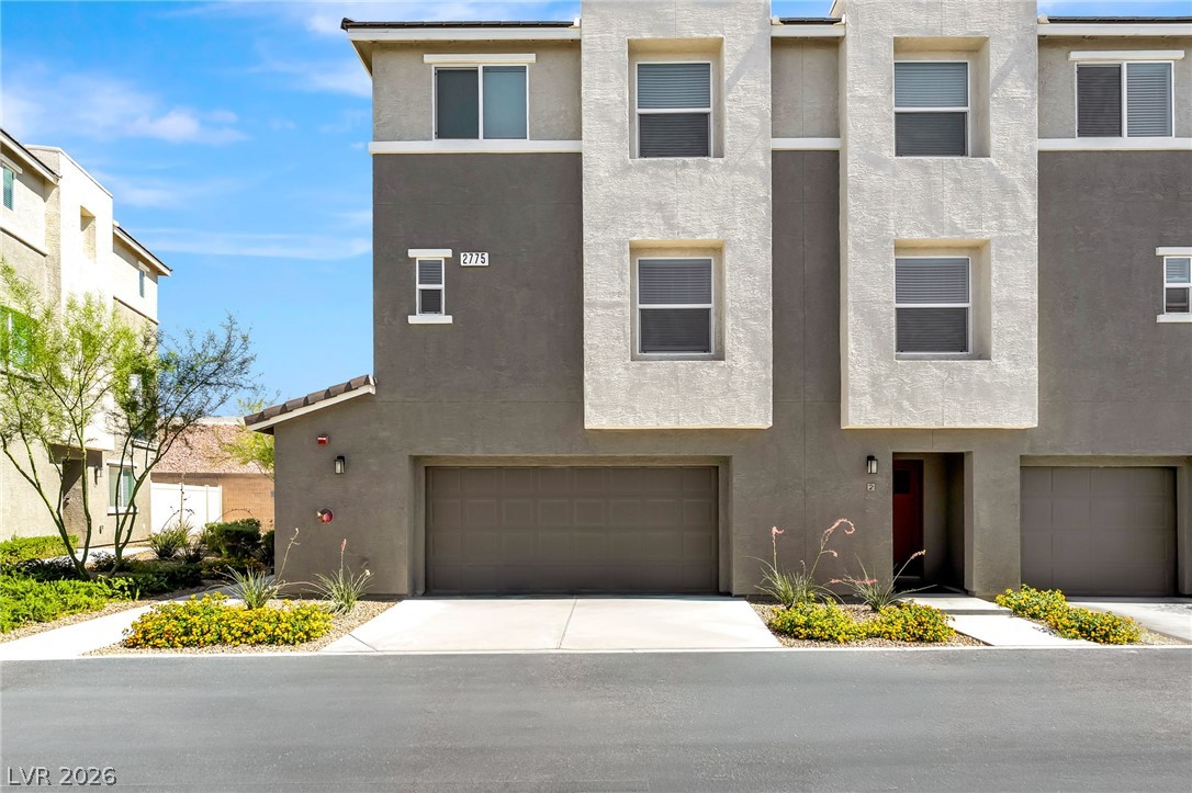 2775 Atomic Tangerine Way 1 Property Photo 2
