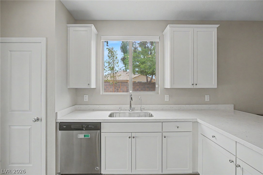 4196 Peaceful Meadow Street Property Photo 17
