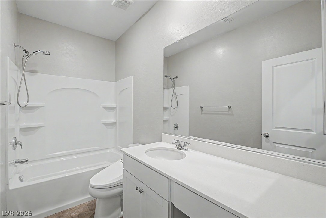 4196 Peaceful Meadow Street Property Photo 34
