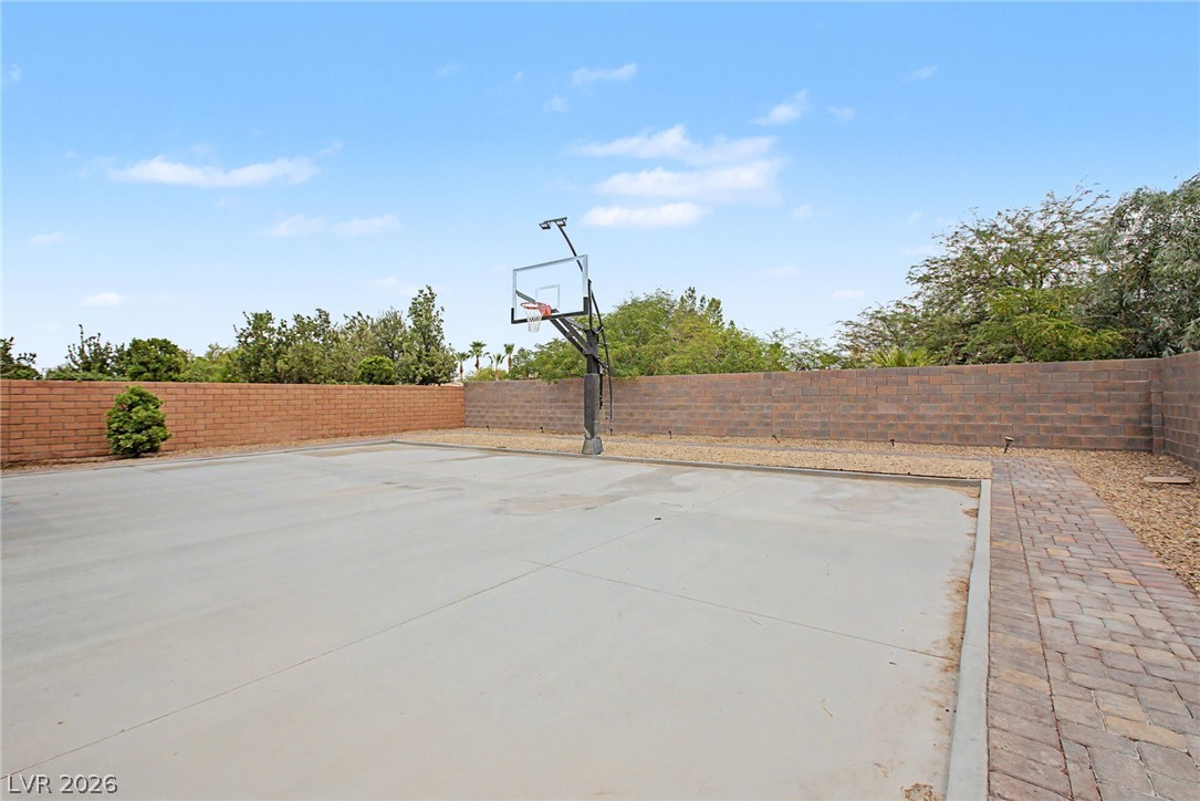 4196 Peaceful Meadow Street Property Photo 40