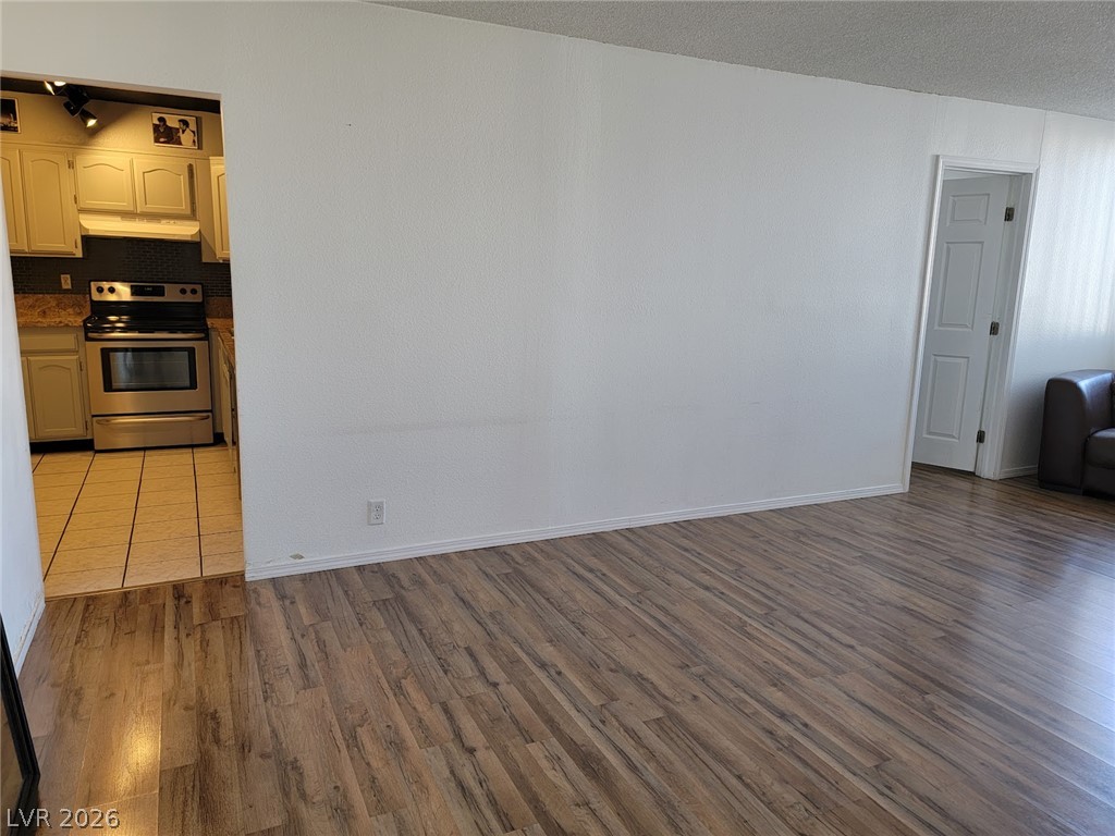 3930 University Center Drive 305 Property Photo 15