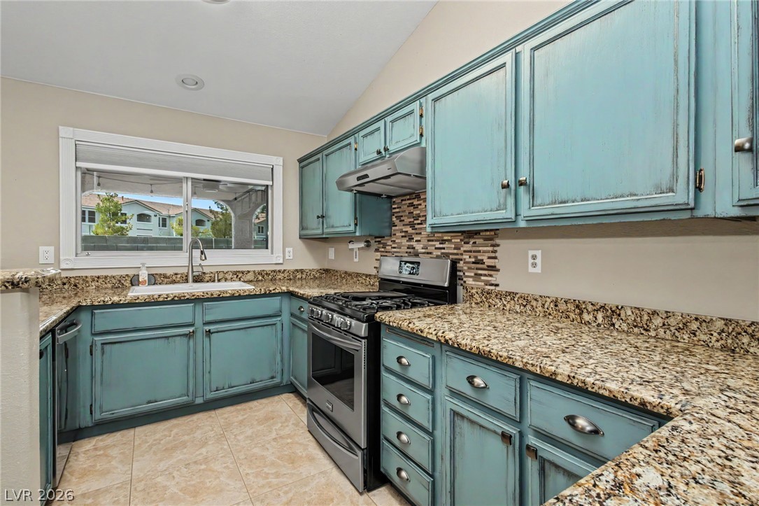 349 Perry Ellis Drive Property Photo 16