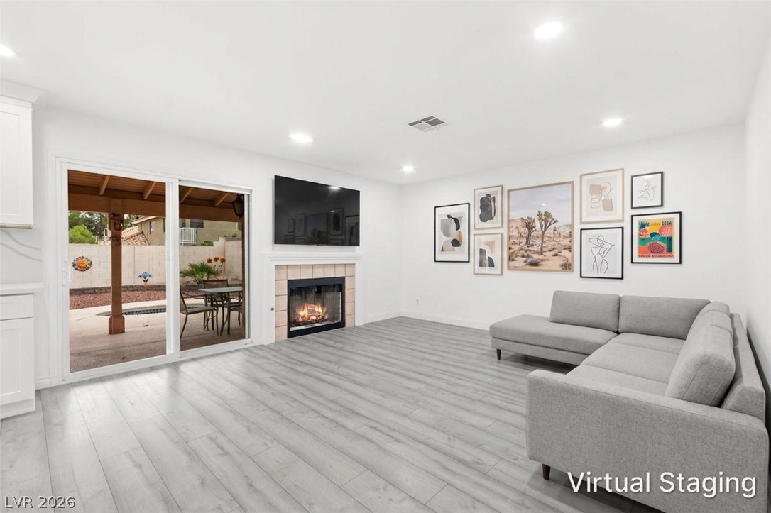 9537 Wooden Pier Way Property Photo 6