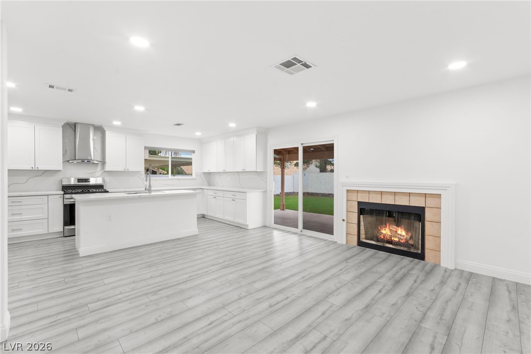 9537 Wooden Pier Way Property Photo 6