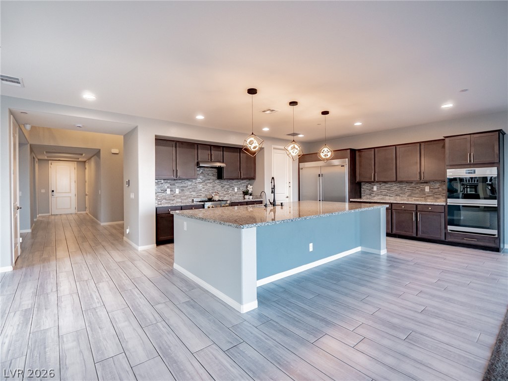 4504 Amazing View Street Property Photo 4
