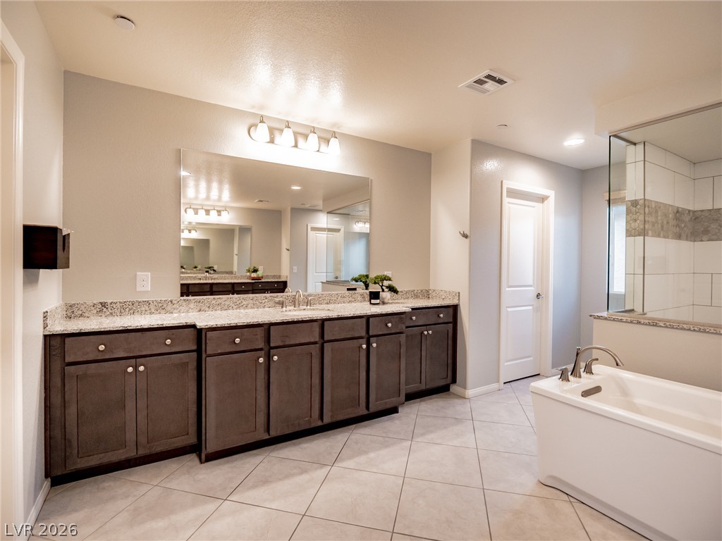 4504 Amazing View Street Property Photo 29