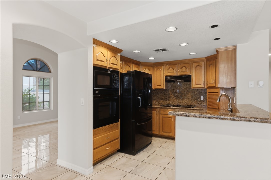 5597 South Pecos Road Property Photo 15