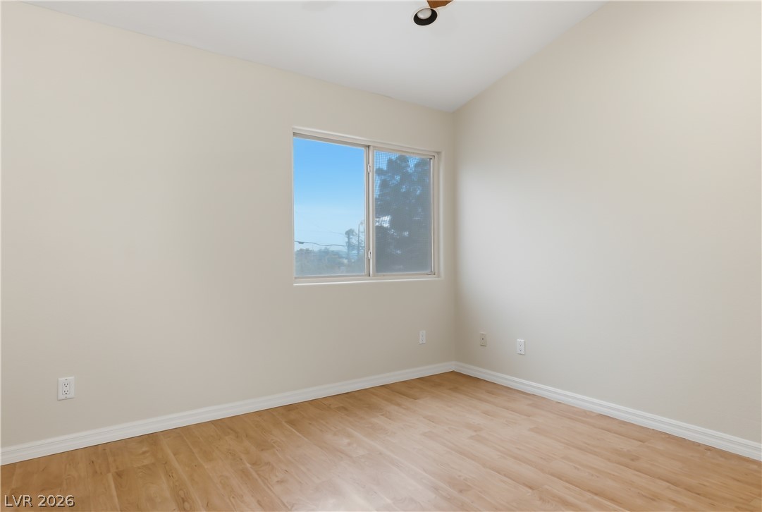 5597 South Pecos Road Property Photo 31
