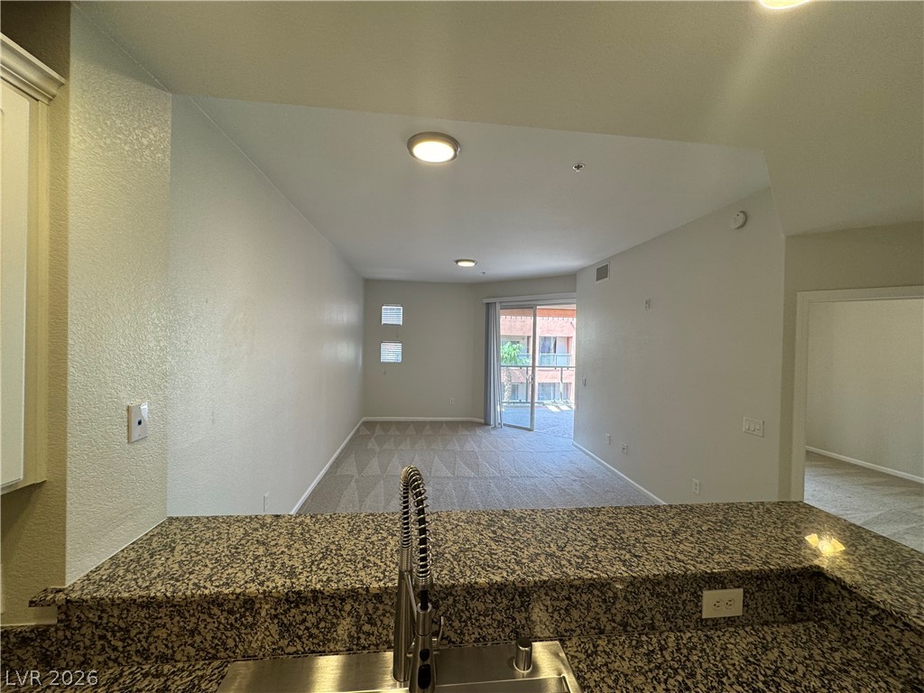 35 East Agate Avenue 406 Property Photo 6