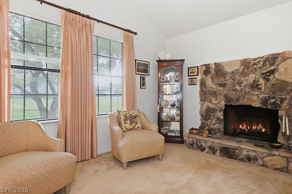 706 Sea Pines Lane Property Photo 15