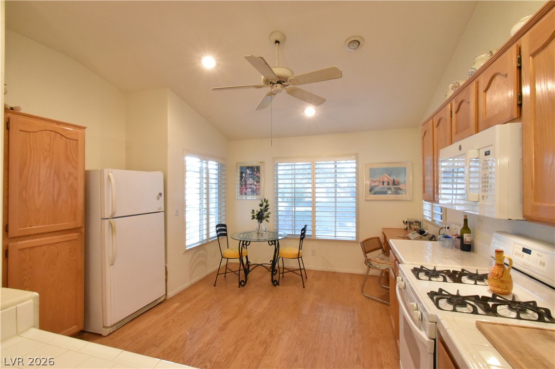 3853 Wild Pansy Court Property Photo 12