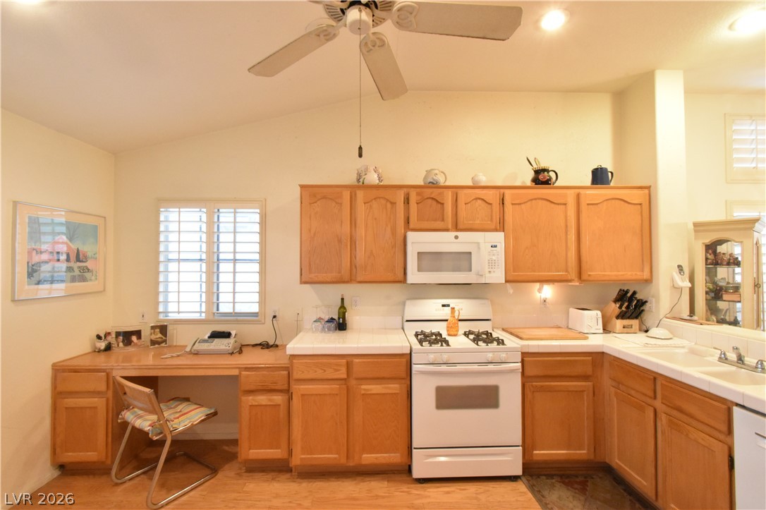 3853 Wild Pansy Court Property Photo 14