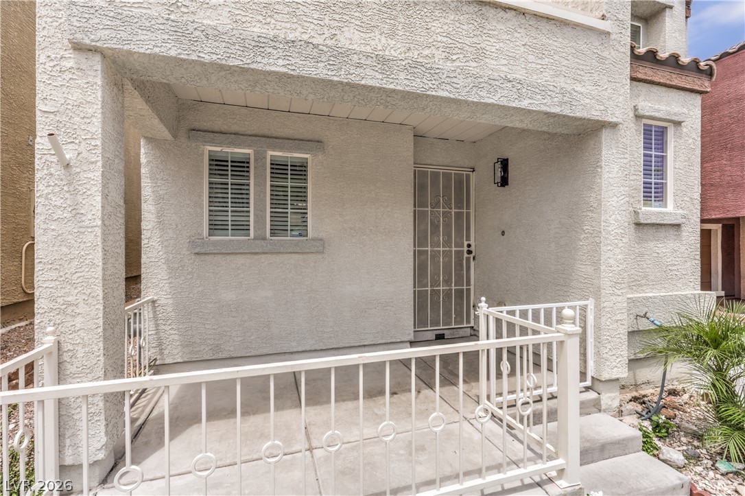 9052 Silk Threads Avenue Property Photo 3