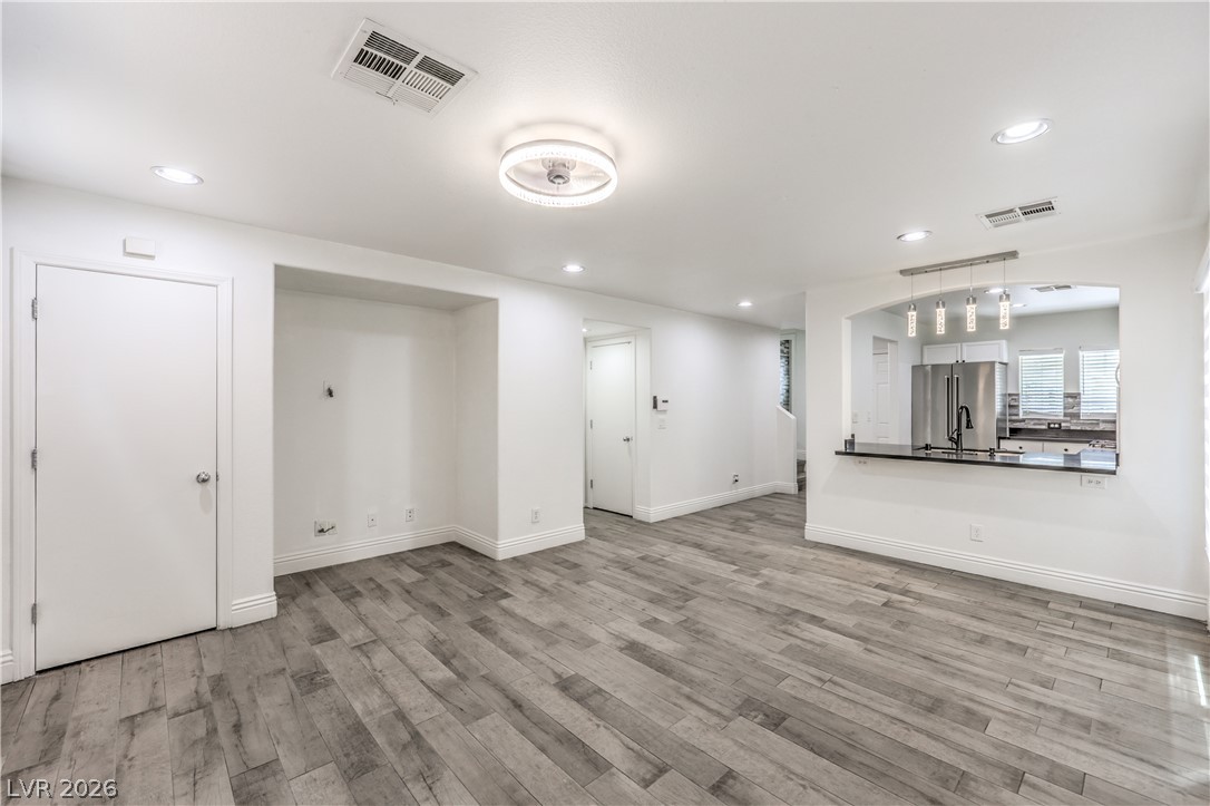 9052 Silk Threads Avenue Property Photo 6