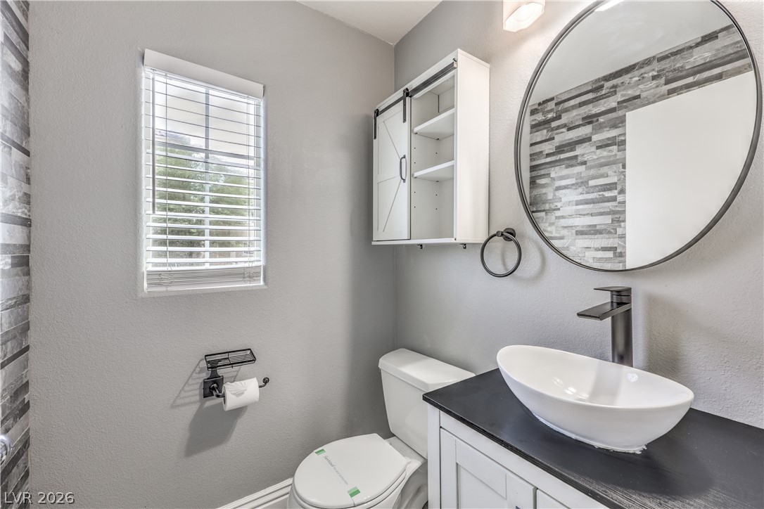 9052 Silk Threads Avenue Property Photo 12