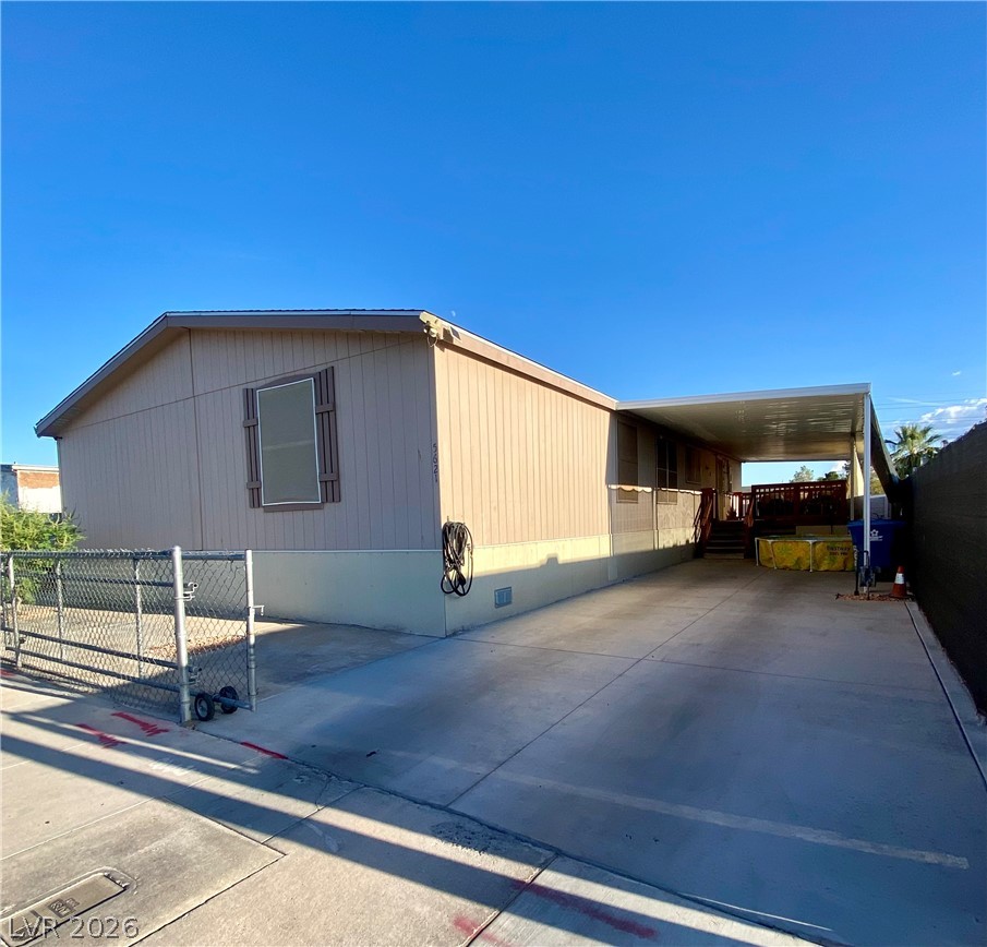 5621 Tahoe Drive Property Photo 2