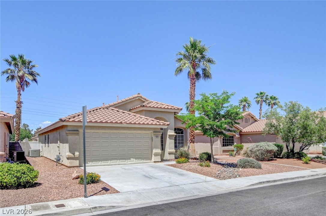 980 Sand Coral Drive Property Photo 2