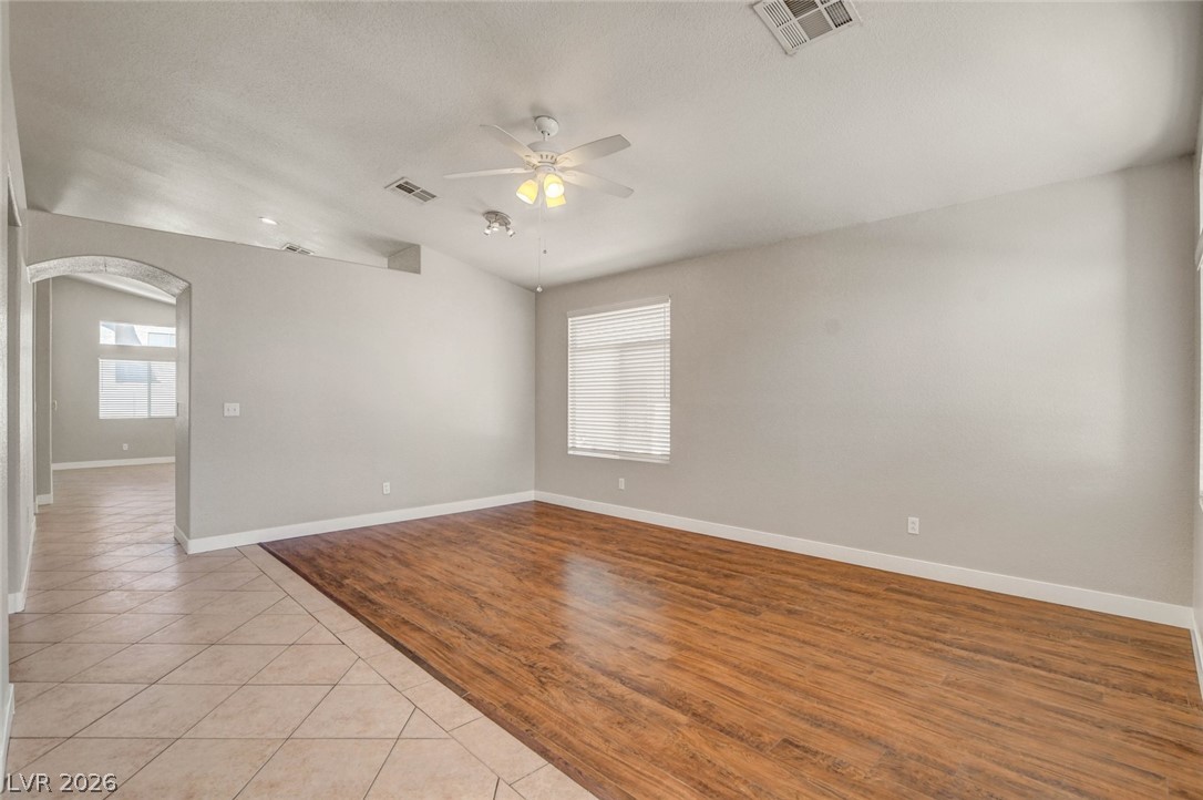 980 Sand Coral Drive Property Photo 6
