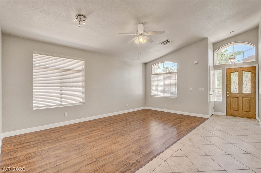 980 Sand Coral Drive Property Photo 9