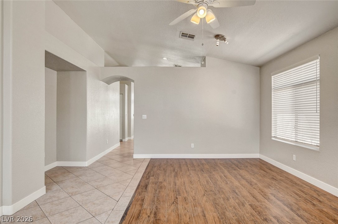 980 Sand Coral Drive Property Photo 11