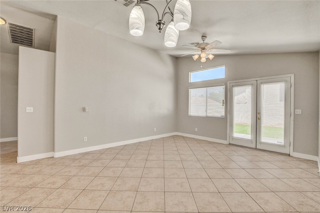 980 Sand Coral Drive Property Photo 15