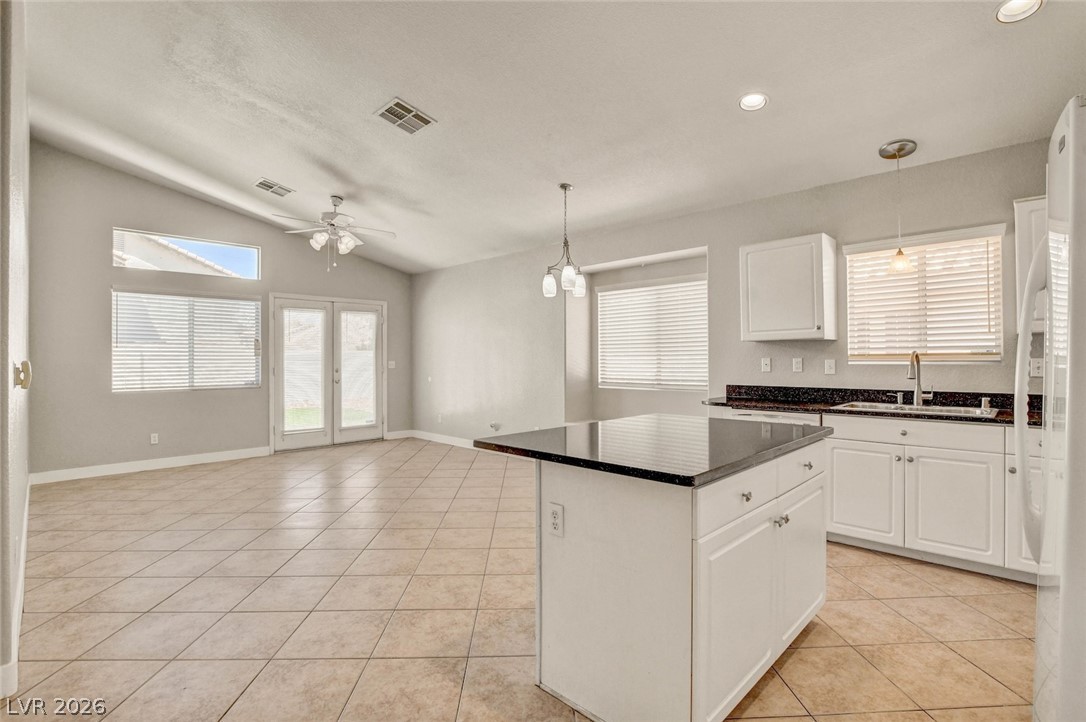 980 Sand Coral Drive Property Photo 19