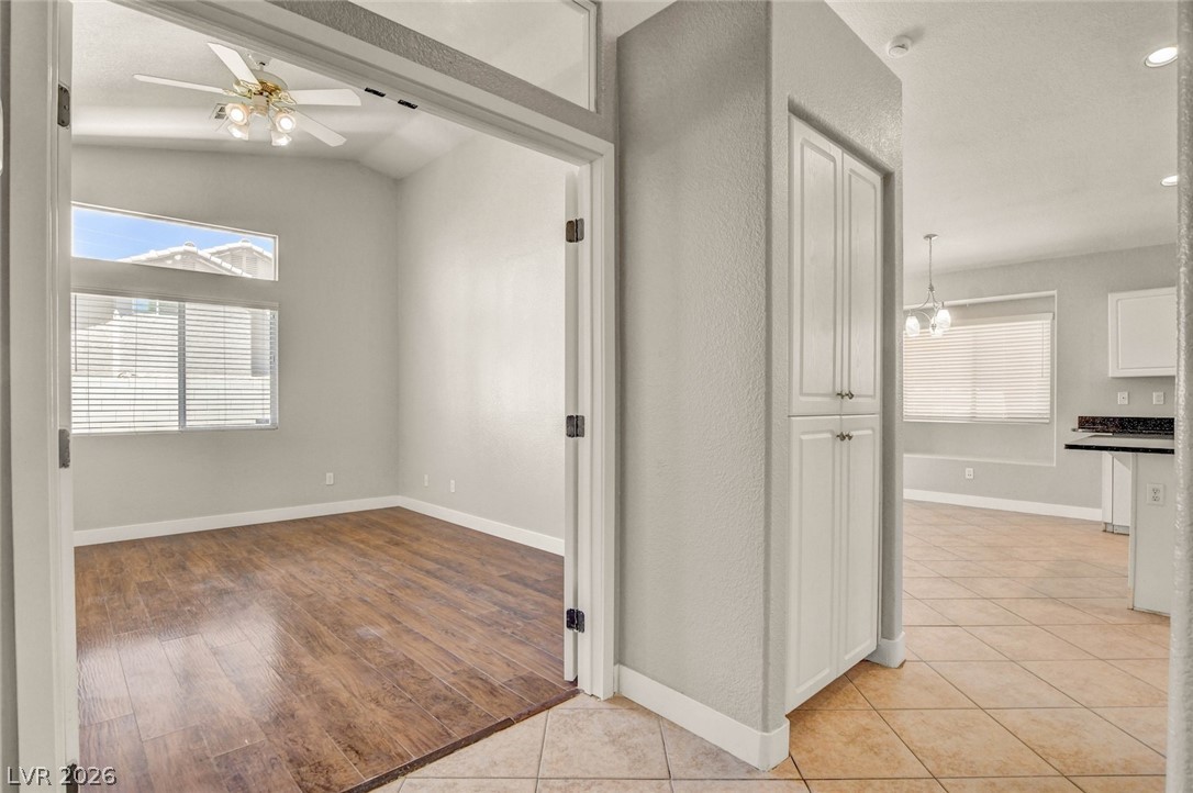 980 Sand Coral Drive Property Photo 22