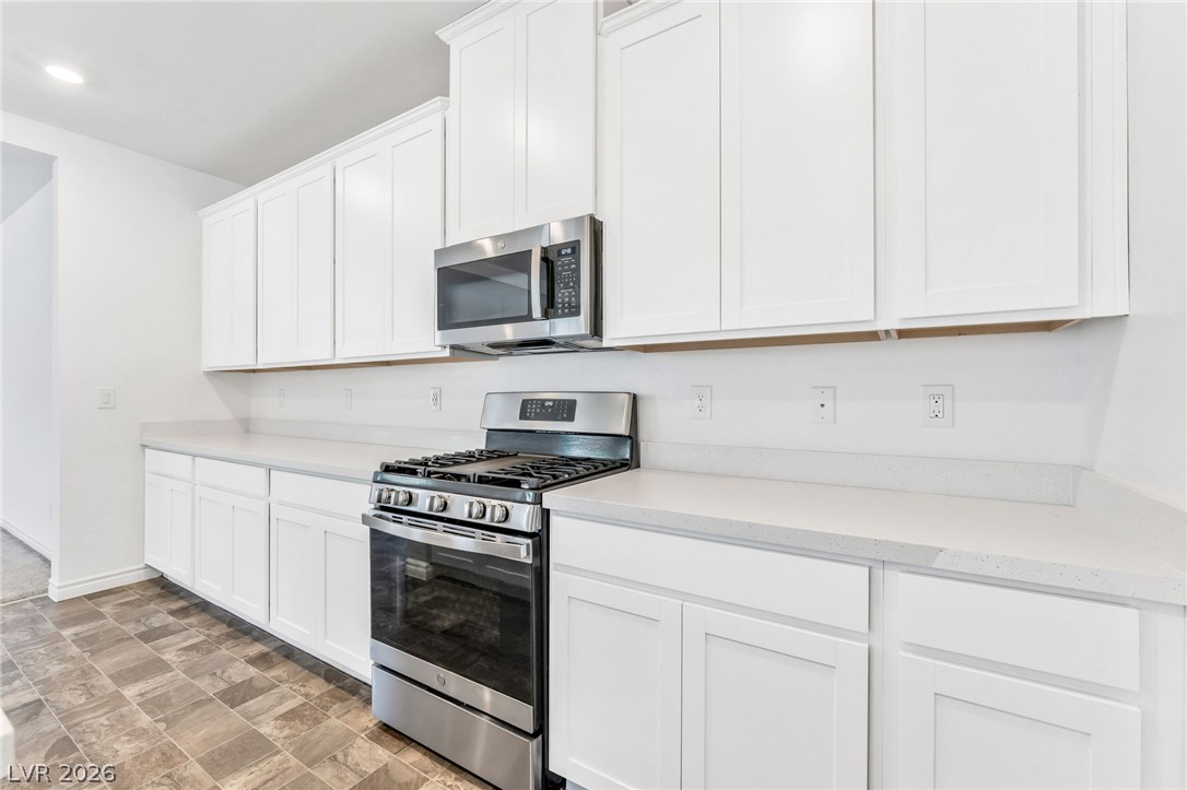 4420 Contour Bend Avenue Property Photo 11