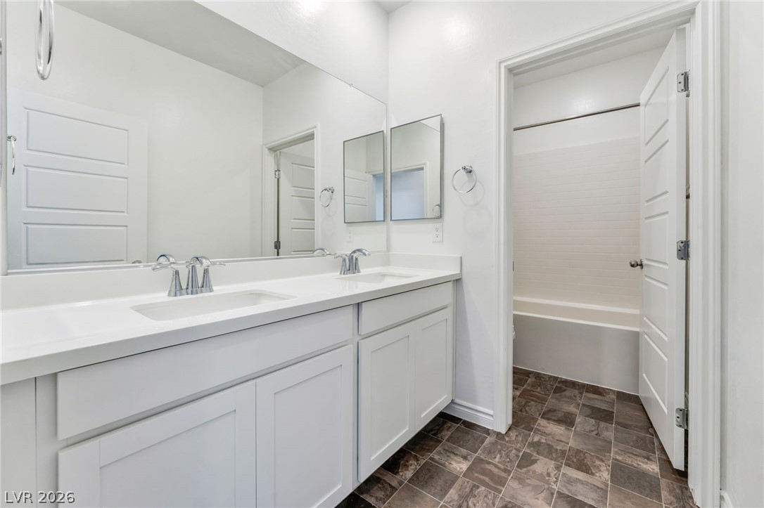 4420 Contour Bend Avenue Property Photo 33