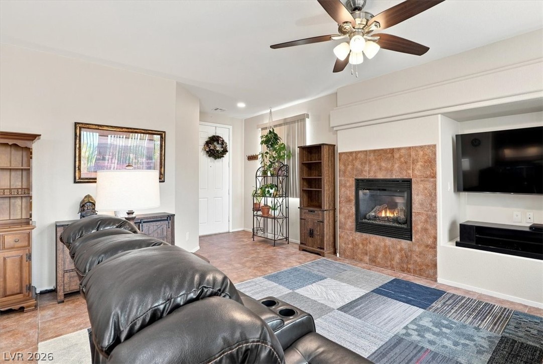 4716 Grey Heron Drive Property Photo 8